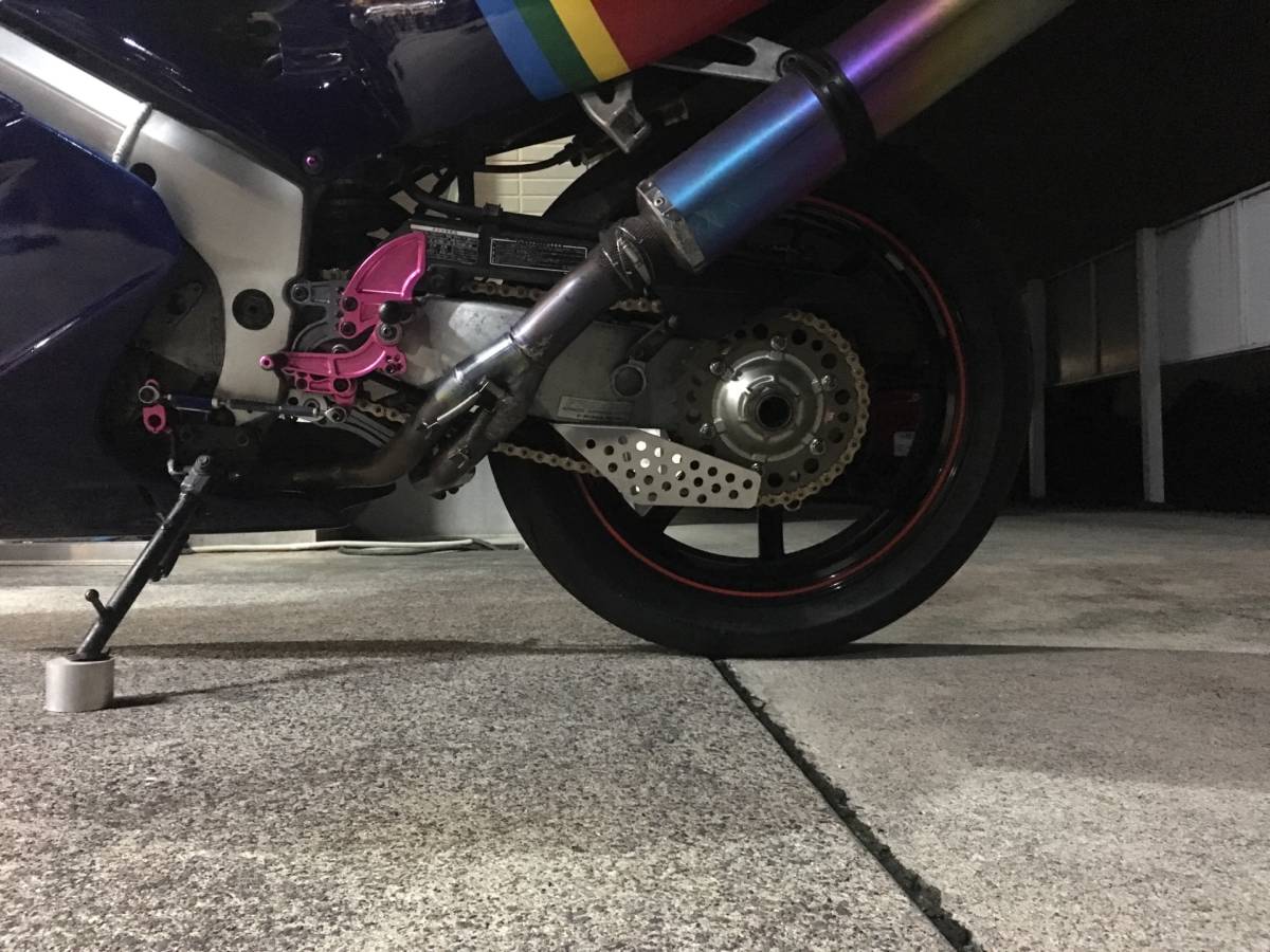 VFR400R / RVF NC35 スプロケットガード!スーパーナウ製!拍卖