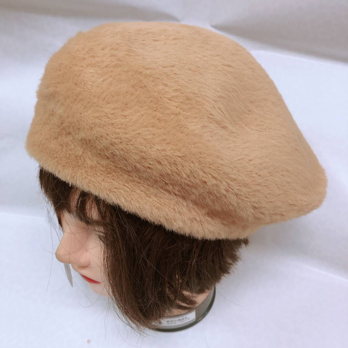 新品 ● シャギーベレー秋冬コ~デ ふわふわめちゃかわいい 気分を盛り上げてくれるベレー帽●キャメル拍卖