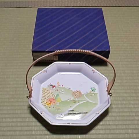 未使用 NARUMI つる付八角盛皿 送料込拍卖