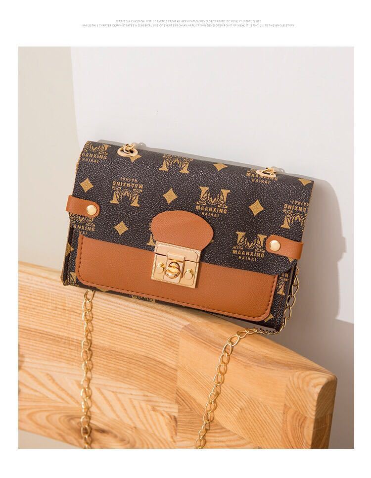 ショルダーバッグ 斜め掛けバッグ レディース 大容量 小さめ拍卖