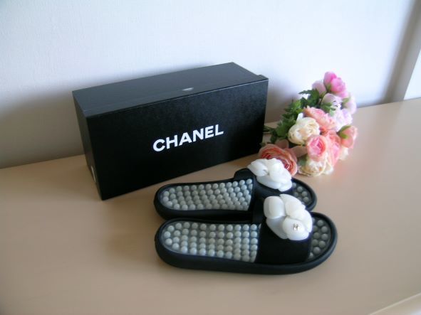 ★正規品★CHANEL★シャワーサンダル★カメリア★黒アイボリー★送料込み拍卖
