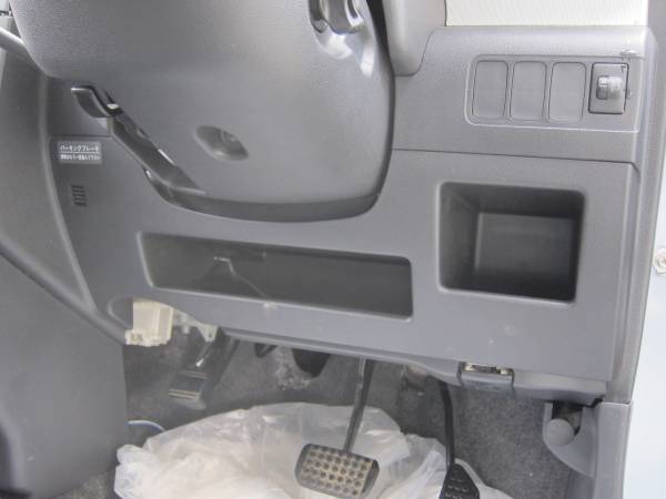 H22 DBA-L575S MOVE ムーヴコンテ KF-VE 2WD AT(CVT) ステアリングコラム 下パネル 55045-B2270 / トリム FT11拍卖