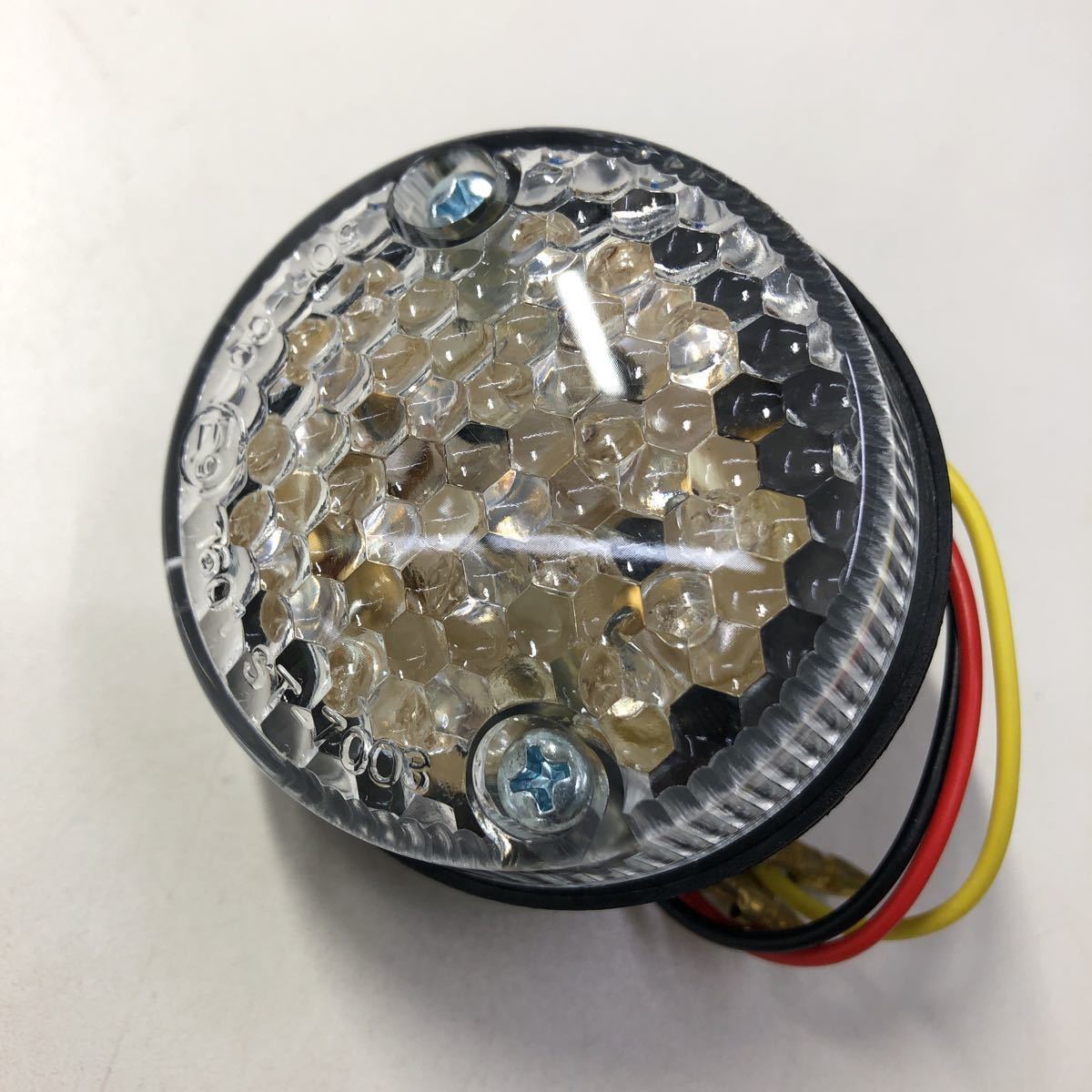 2-3518☆LEDユニット クリアレンズ 発光色:ブレーキ ポジション:赤/ナンバー灯:白 外径:55mm Z5241拍卖