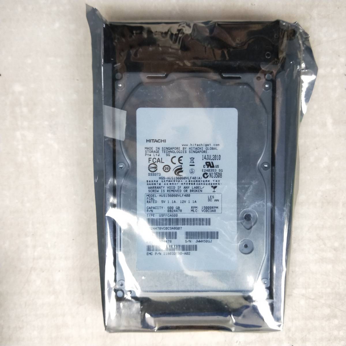 新品 サーバー用HITACHI HUS156060VLF400 15k 3.5インチ FC-AL ハードディスク マウンタ付き 600GB HDD 1台■HDD135拍卖
