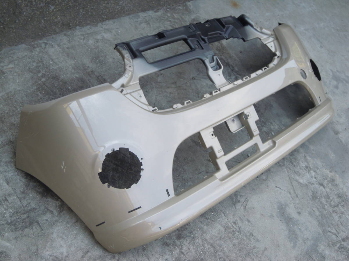 P ムーヴ キャンバス LA800S 純正 フロントバンパー 52119-B2C80拍卖