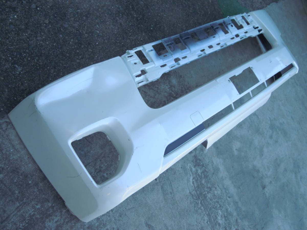 P ハイエース TRH200系 フロントバンパー 52119-26650拍卖