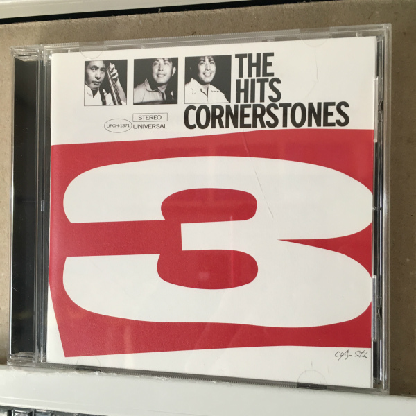 佐藤 竹善「THE HITS CORNERSTONES 3」 *シング・ライク・トーキングの佐藤竹善による大好評のカヴァー・アルバム・シリーズ第3弾拍卖