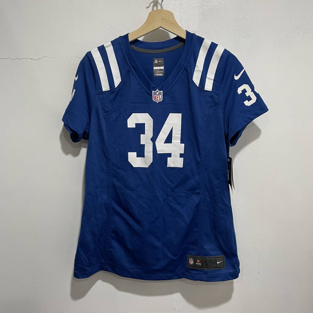 ☆送料無料☆新品タグ付き☆NIKE☆NFL☆インディアナポリスコルツ☆ゲームシャツ☆半袖☆ゲームジャージ☆レディースL☆汚れ有り☆J21拍卖