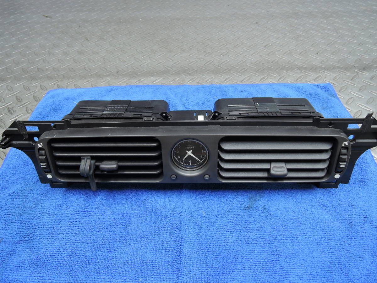 ・ GF-JLGC JAGER ジャガー XJ 3.2L X308 純正 センターパネル 時計 エアコン吹き出し口 LNF-4315-AA インパネ/ダッシュボード/内装 J-1461拍卖