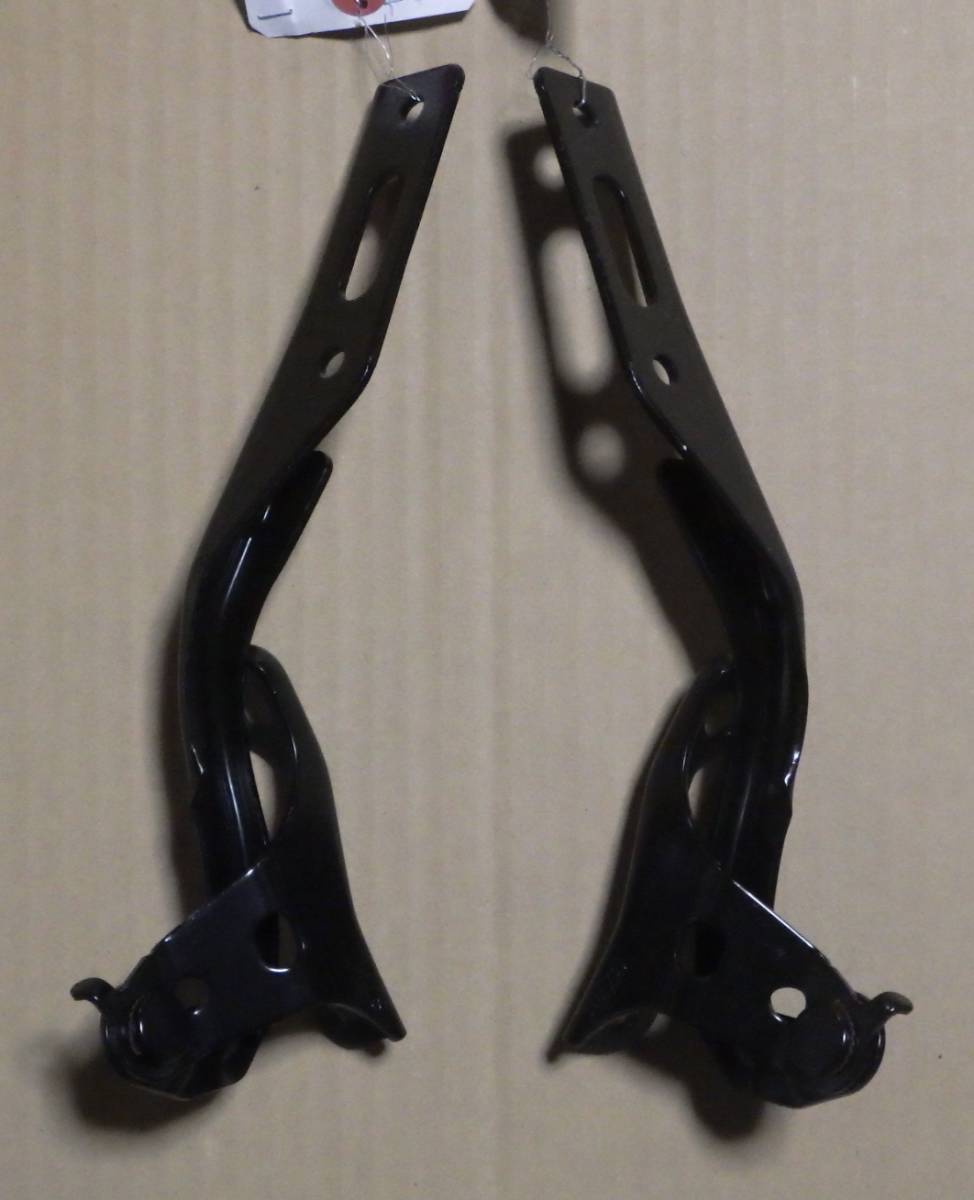 即決 RK系 ステップワゴン ボンネットヒンジ 左右 60120-SZW-000ZZ 60170-SZW-000ZZ ※送込拍卖