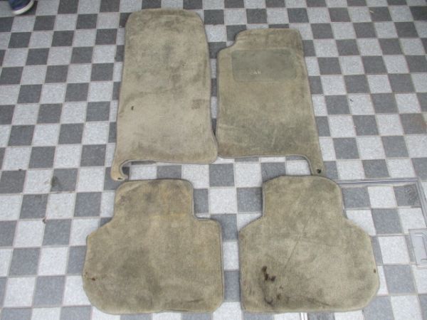 ■ジャガー XJ6 X300 フロアマット 中古 ベージュ 部品取あり フロアーマット カーペット アンダーカバー エントランスモール ■拍卖