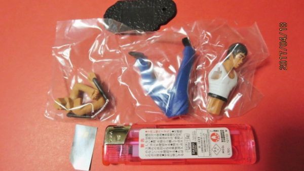 済み2 ブルースリーフィギュアコレクション 組み立て式ミニフィギュア(8)ヌンチャクアタック約6~7cm1体未組み立て拍卖