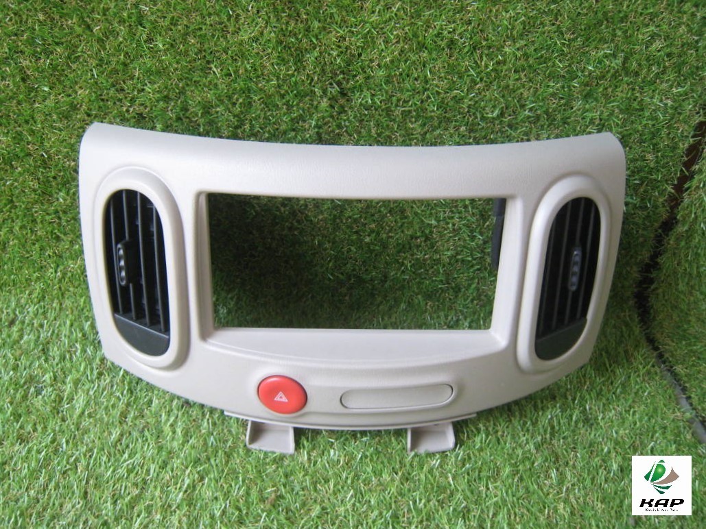 日産☆キューブ Z12 純正 センターパネル/オーディオパネル拍卖