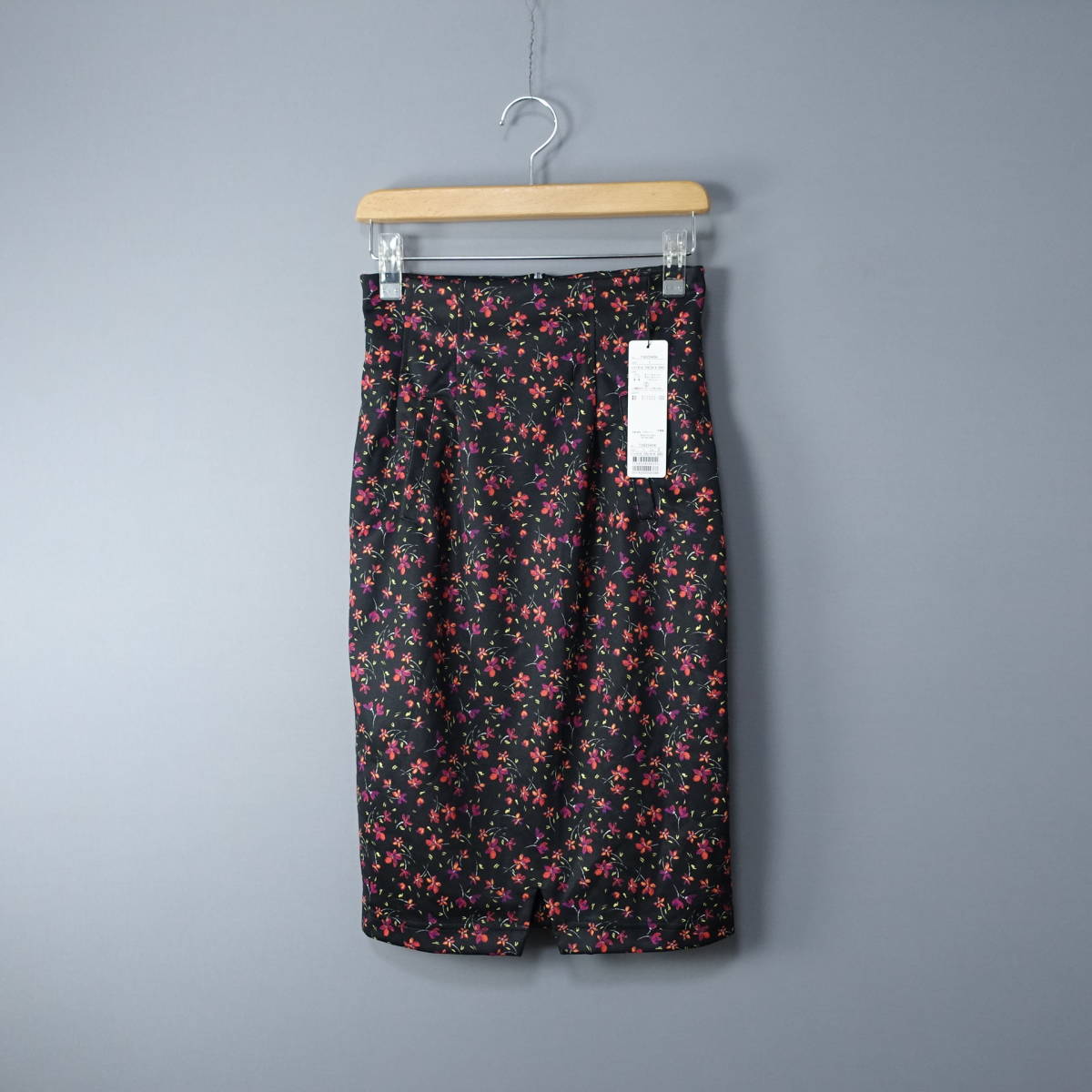 定価14,700円☆新品未使用*coco deal/ココディール/2/花柄スカート/ブラック/黒/レディースM拍卖