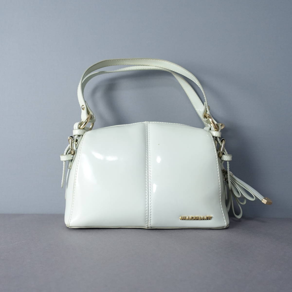 美品*JILLSTUART/ジルスチュアート/エナメル ハンド ショルダー2WAYバッグ/レディース/リボンノット拍卖