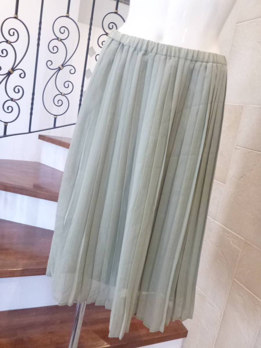 超美品 URBAN RESEARCH|アーバンリサーチ ★くすみカラー カーキ プリーツスカート M相当拍卖