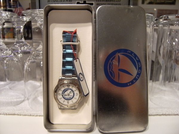 非売品 当時物 昭和レトロ 日本製 モパー 三菱自動車 ジープ プリムス ダッジ クライスラー 腕時計 箱付 アメ車 MOPAR JEEP ロードランナー拍卖