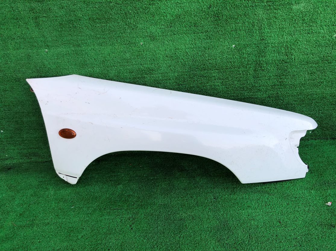 スバル フォレスター SG5 フェンダー 右拍卖