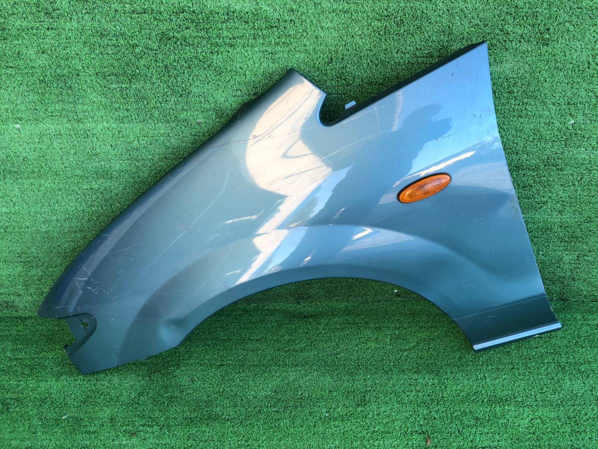 マツダ プレマシー CP8W フェンダー 左 (グリーン系)拍卖