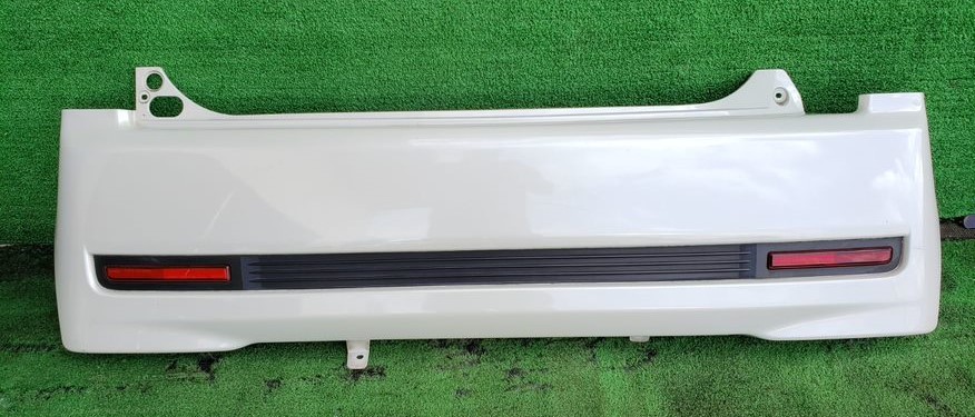 ダイハツ ムーヴカスタム L175S リアバンパー 2009年 (W24 パールホワイト)拍卖
