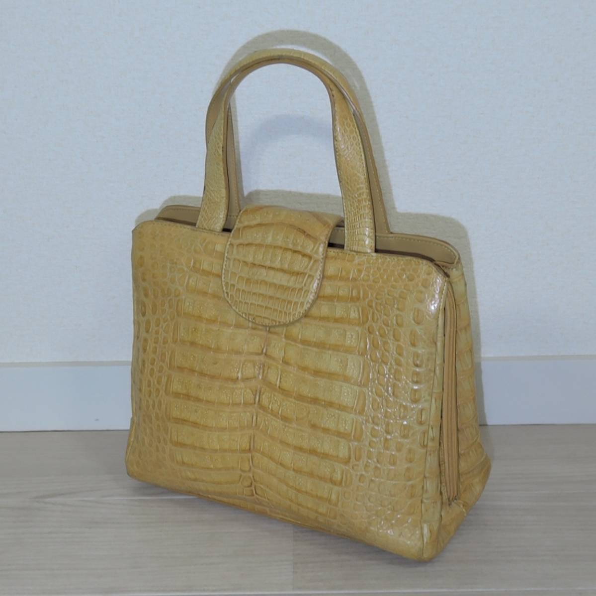 クロコダイル マットクロコ レザー ハンドバッグ エキゾチックレザー レディース かばん イエロー 6285拍卖