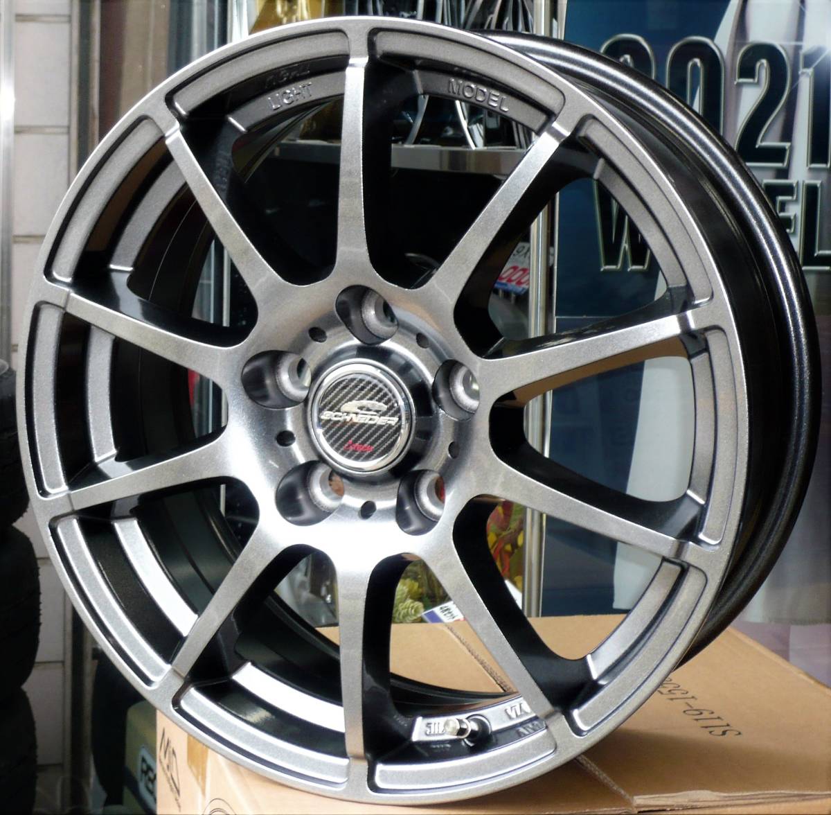 税込! GRS210/GRS211系 クラウン専用 軽量ホイール 「シュナイダーSTAG」 新品1台分拍卖