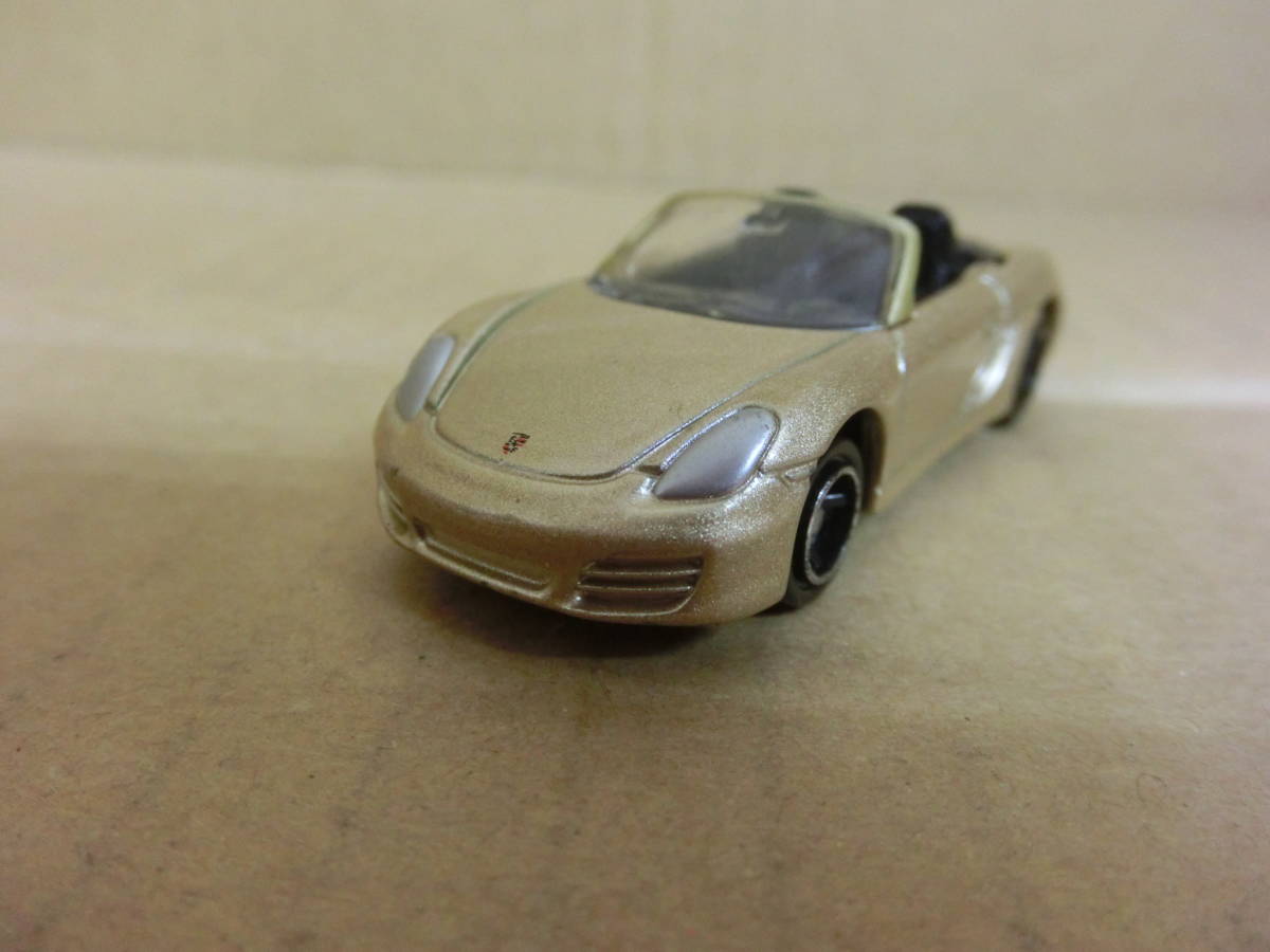 【中古品】トミカ  ポルシェ ボクスターPorsche Boxster NO.64 金 1/64 ベトナム製拍卖