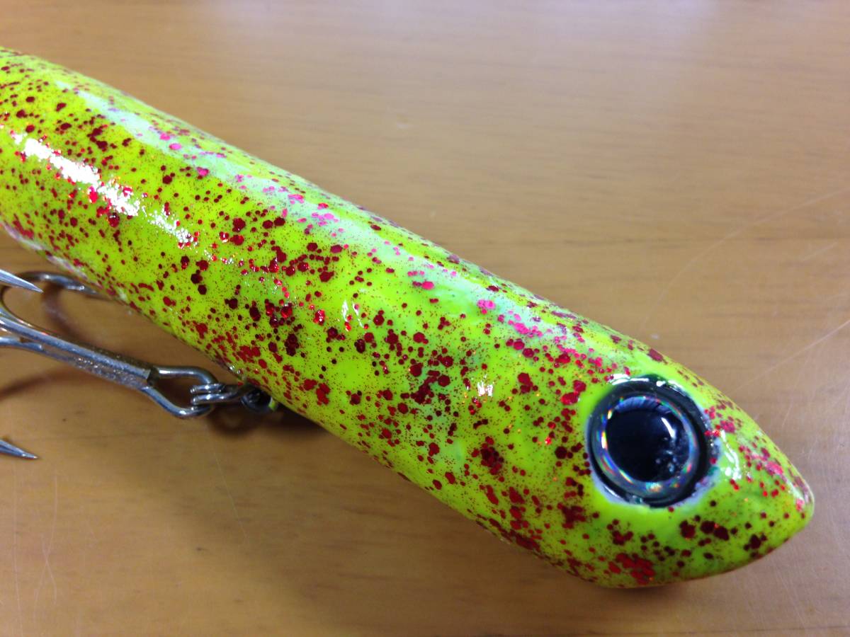 ★HEDDON★ CHUG'N SPOOK ヘドン チャギン スプーク カスタムペイント チャート 赤ラメ ※ラインアイ塗装塞がり #18-189拍卖