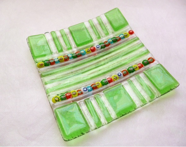 β Venetian glass ベネチアングラス 飾り皿 トレイ β 皿 小物入れ ヴェネチアン ベネチアンガラス ミルフィオリ お皿 アクセサリー入れ拍卖