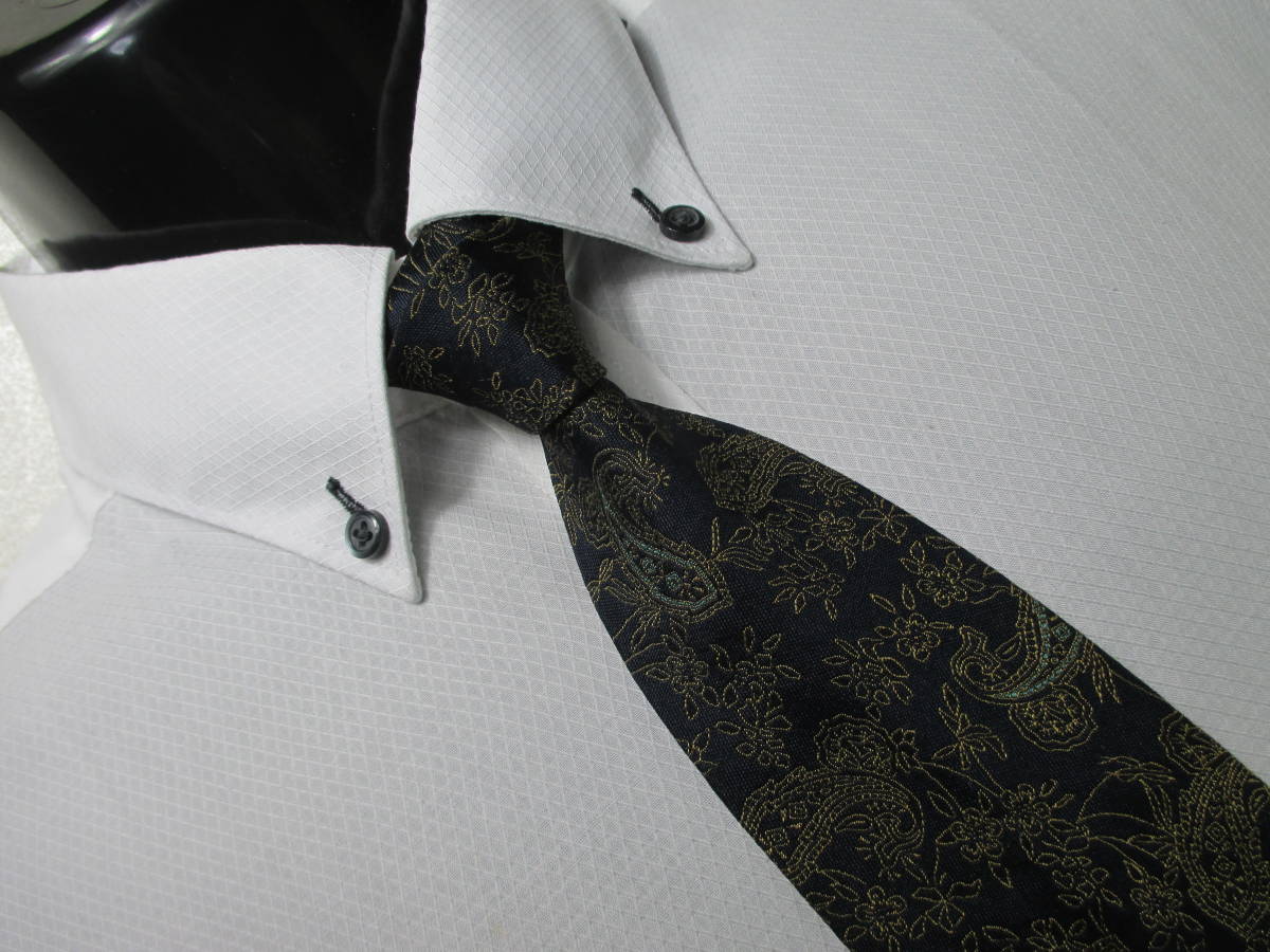 ☆ネクタイ◆東京 銀座 イズミ IZUMI ◆ペーズリー柄・紺色系☆第24弾ブランドがいっぱい☆24-90☆拍卖