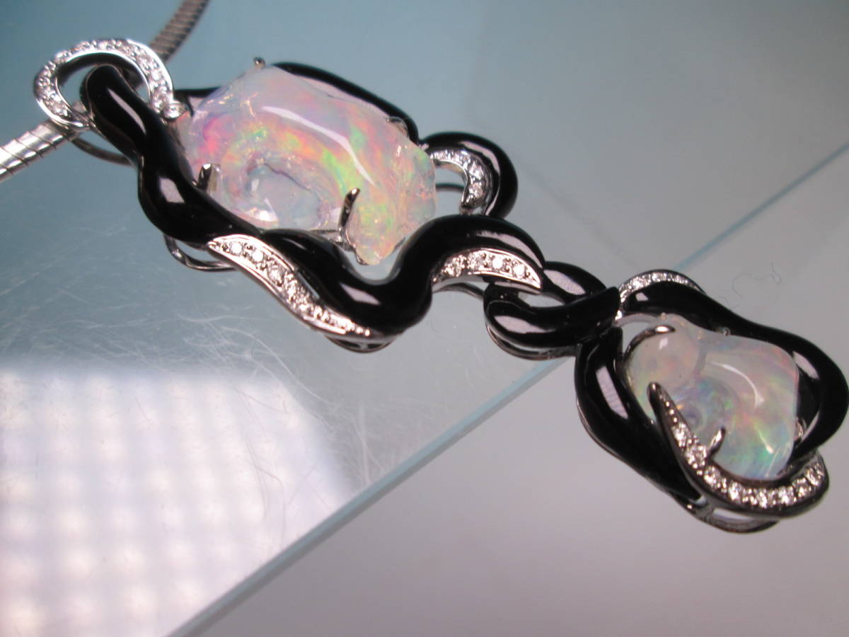 ☆K18WG 大粒天然オパール 12,38CT ダイヤ 0,24CTのペンダントトップ 11,37g ケース付拍卖