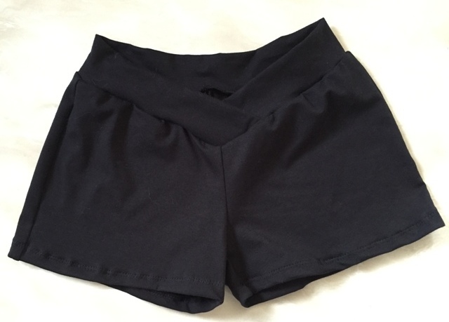 バレエ ショートパンツ ノーマルタイプ 黒 130 ポンチニット拍卖