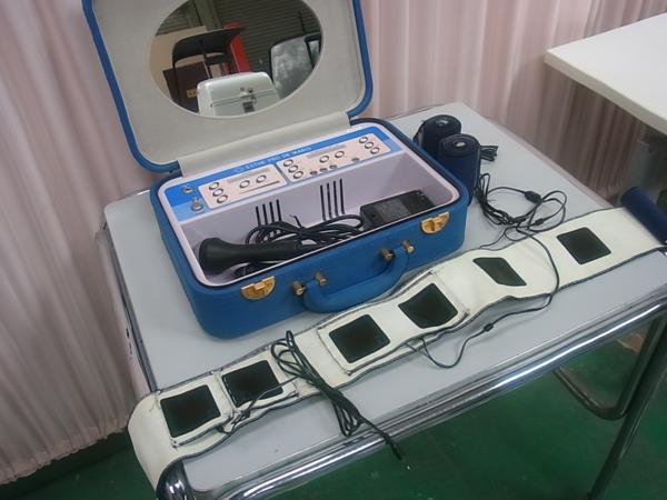 ■■【即決】エステマシン 超音波・低周波美容機器 ESTHE PRO DE MARIS ジャンク品扱い拍卖