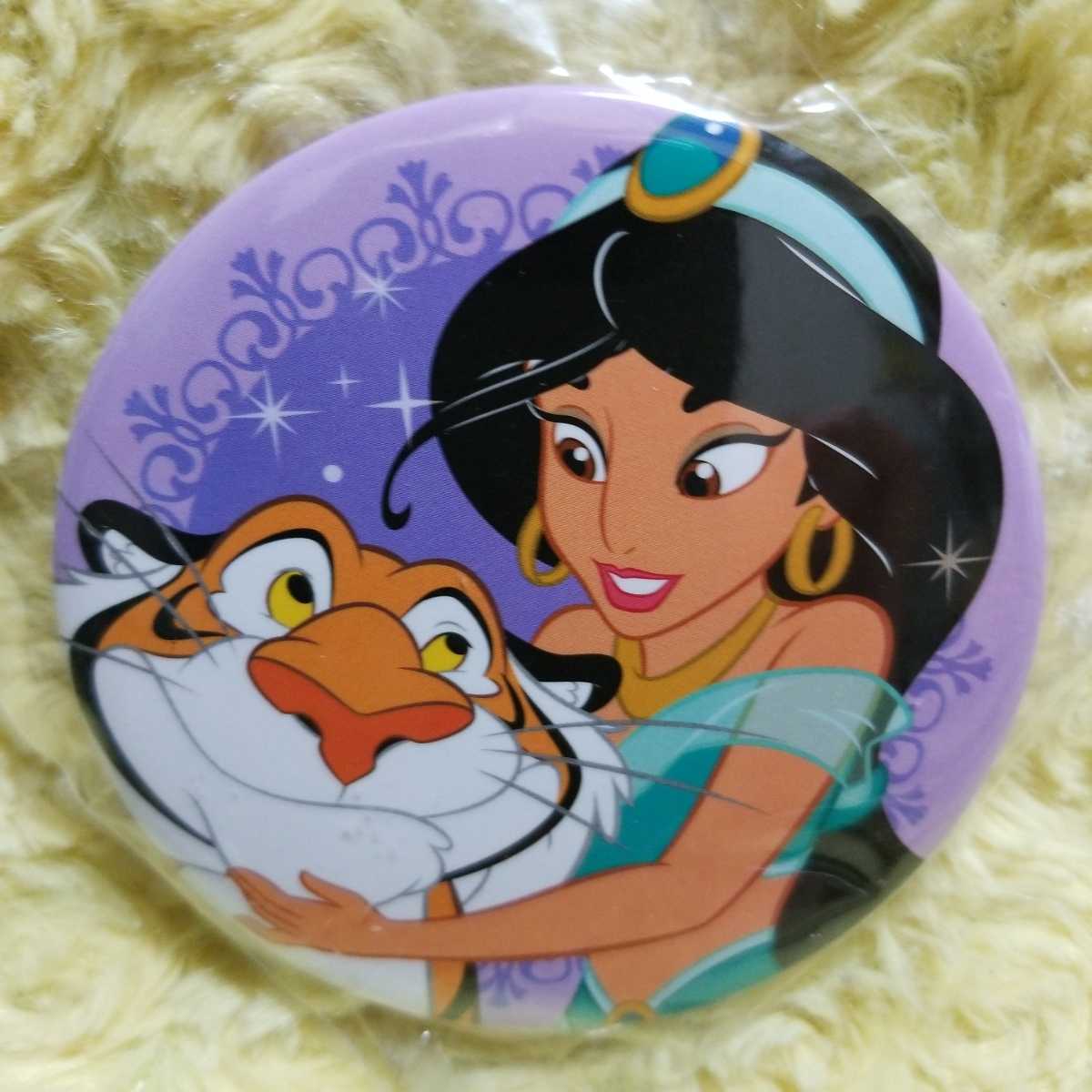 ディズニーストア アラジン ジャスミン 缶バッジ ラジャー パープル拍卖