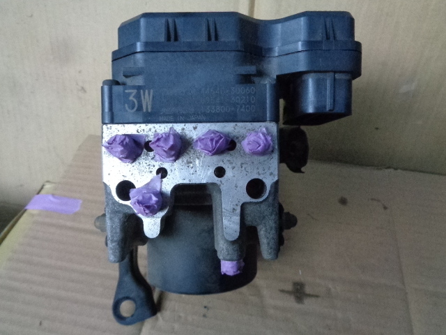 クラウン アスリートG GRS182 純正 ABSアクチュエーター拍卖