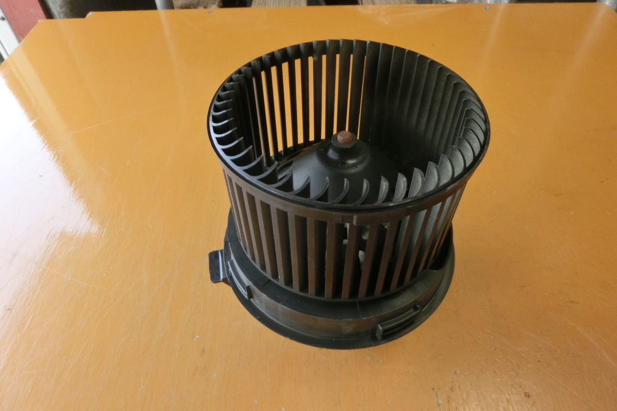 プジョー 207 ブロア モーター 平成24年 ABA-A75F01 ヒーター ファン アーバンムーブ 7.3万キロ 拍卖