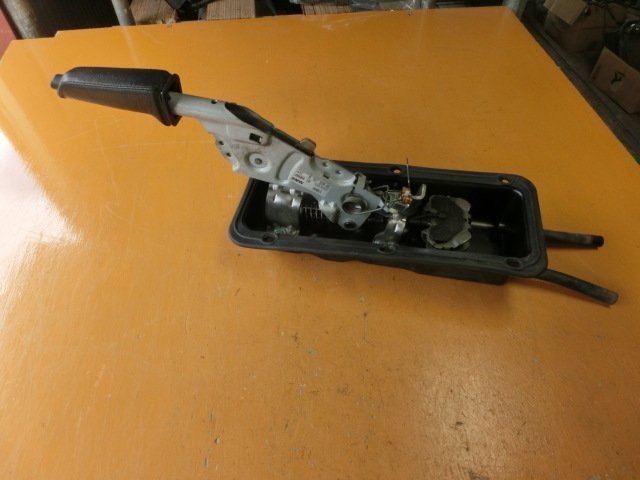 Z4 サイド ブレーキ 2004年 GH-BT22 レバー E85 BMW 6.4万km 拍卖