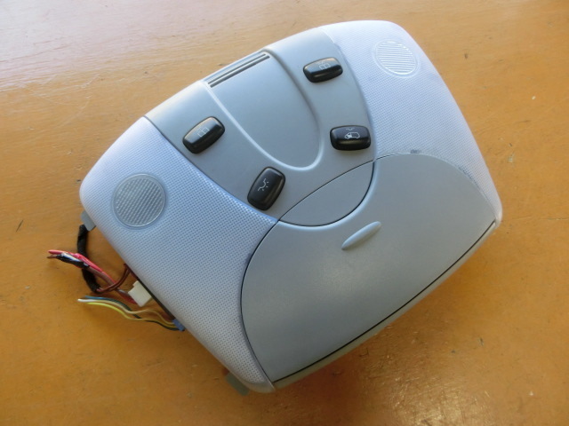 ビアノ ルームランプ 平成16年 GH-639811 小物入れ A6398200201 ベンツ 04y ii拍卖