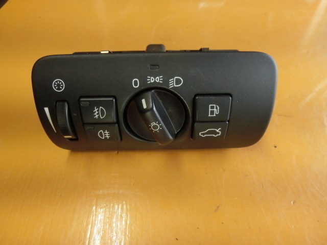 後期 V70 ライト スイッチ 平成22年 DBA-BB5254W フォグ トランク 30739414 ボルボ 2010y ii拍卖