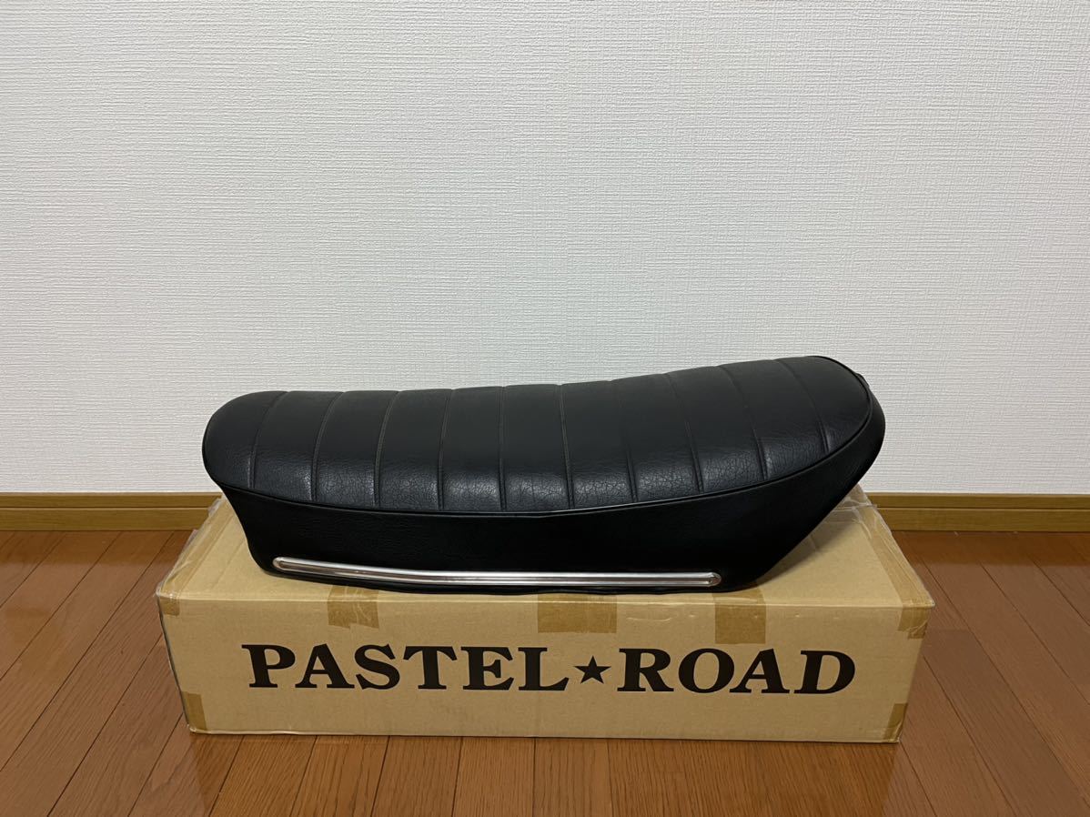 KH250 超希少! 極上品!! レストア車両からの取り外し!! 純正シート オリジナル 当時物 ルーニー 爆竹 350ss kh400 B マッハカフェbeet拍卖