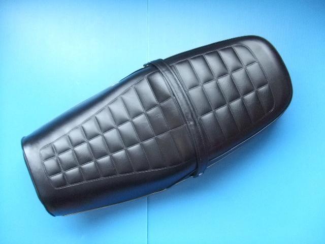 当時物 ほぼ新品 ホンダ純正 ホーク ホーク2 最終型 シート 角タンク用 旧車 昭和 ビンテージ 純正シート CB250T CB400T拍卖