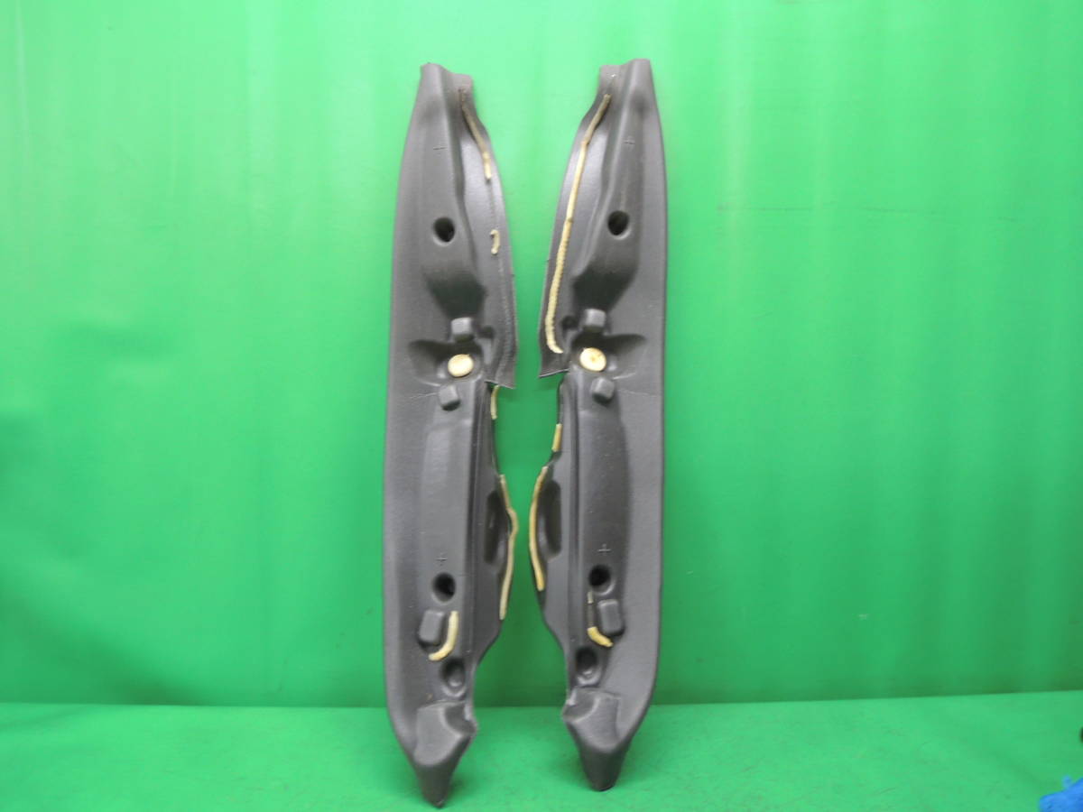 ・ ABA-A55F01 シトロエン C3 純正 フェンダー フォーム サポート/インナーフェンダー 左右セット 9684071780/9684071980 C-9904拍卖