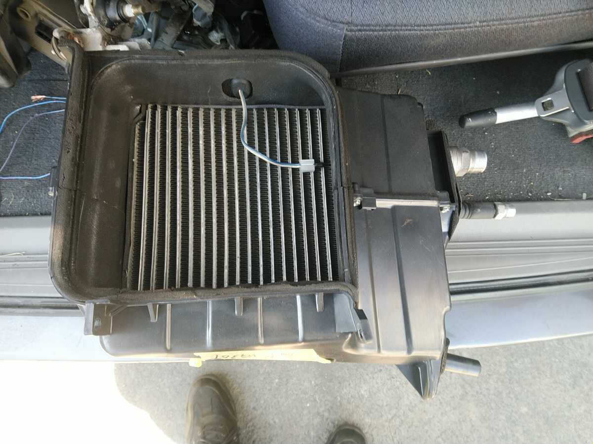 日産 グロリア セドリック Υ32 エバポレーター 前期 中古品 旧車 希少 拍卖