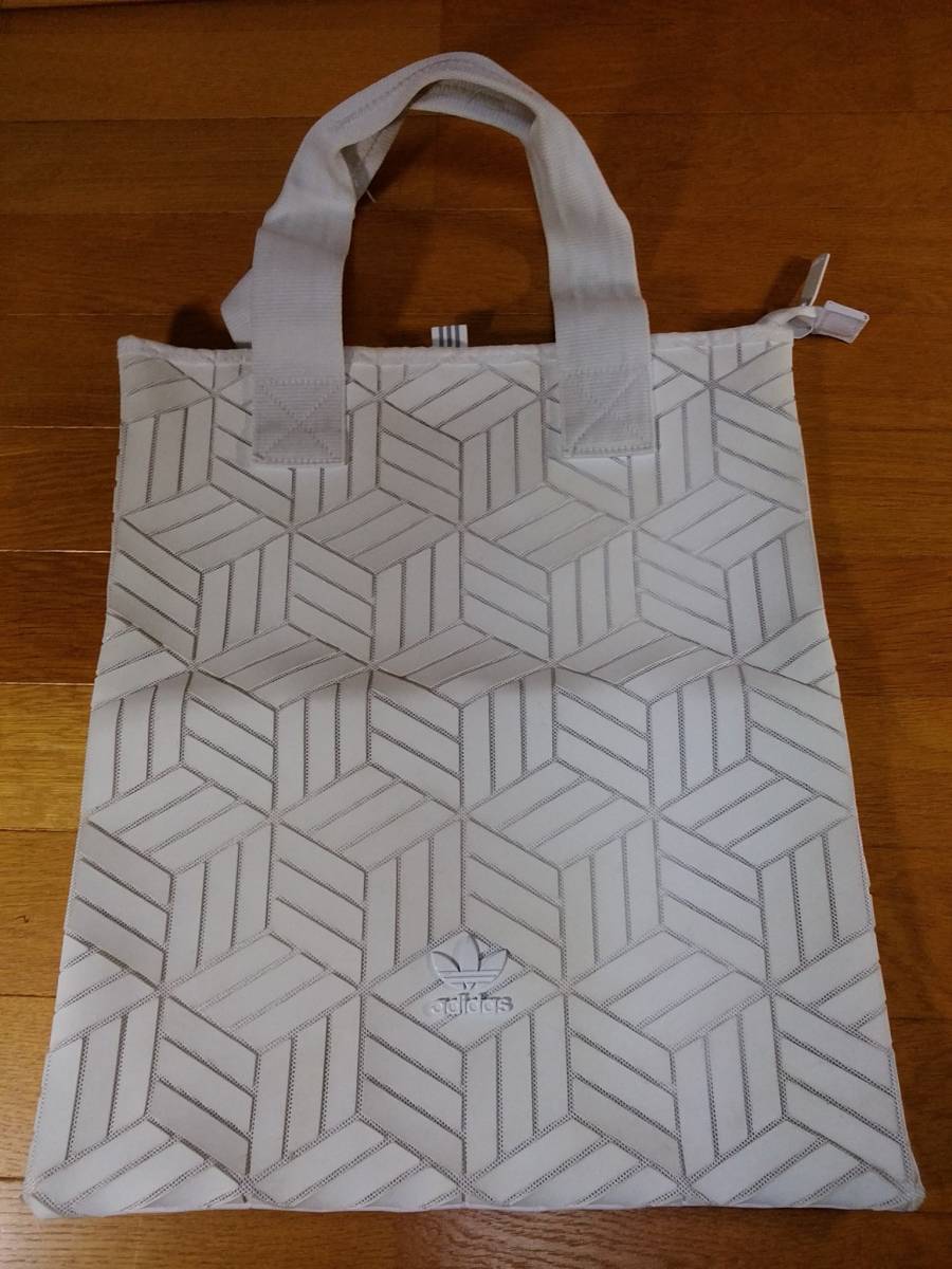 アディダス adidas originals トートバッグ SHOPPER 3D 白 送料510円~拍卖