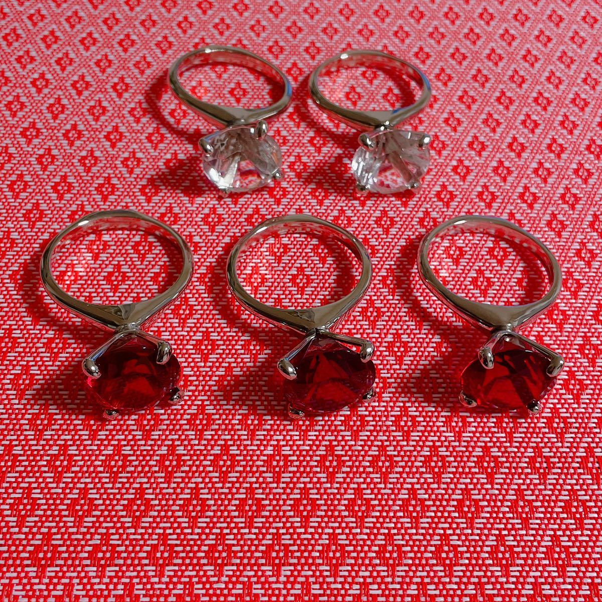 即決★ナプキンリング 指輪デザイン 5個セット (赤3個 クリア2個) カトラリー テーブルコーディネート パーティー拍卖