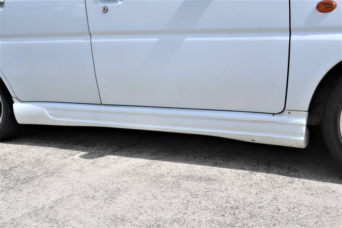 H12 GF-RA1 プレオ PLEO 2WD CVT EN07 純正OP? 右側 サイドステップ サイドスポイラー サイドスカート / カラー 51E / 125916km拍卖