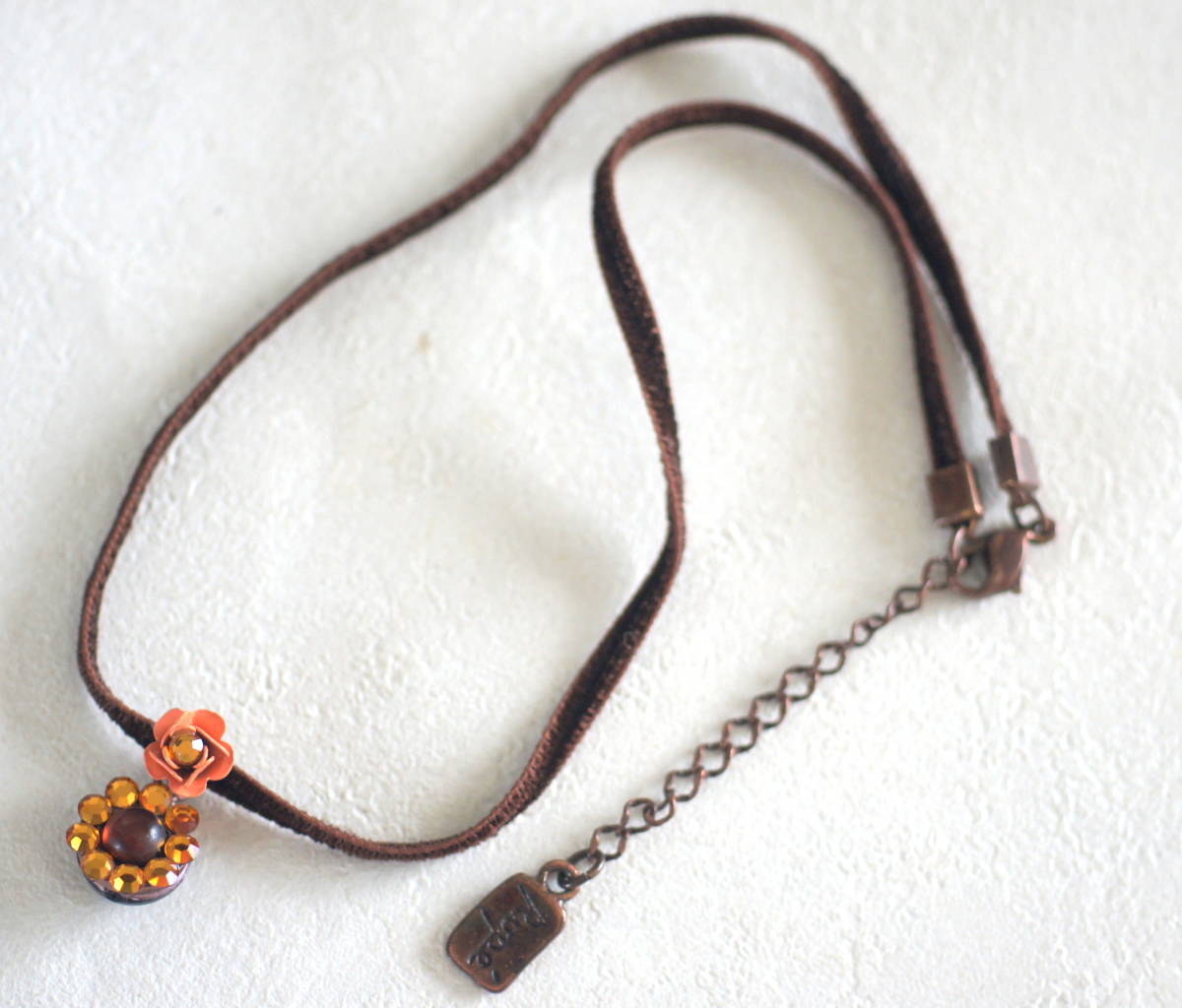 ロペ ROPE 薔薇の花とお花のアンティーク調ネックレス拍卖