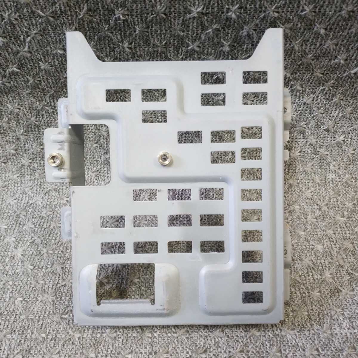 送料400円 ★ 富士通 一体型PC ESPRIMO EH30/HT FMVE30HTW 等用 HDDマウンタ ★ Q471拍卖