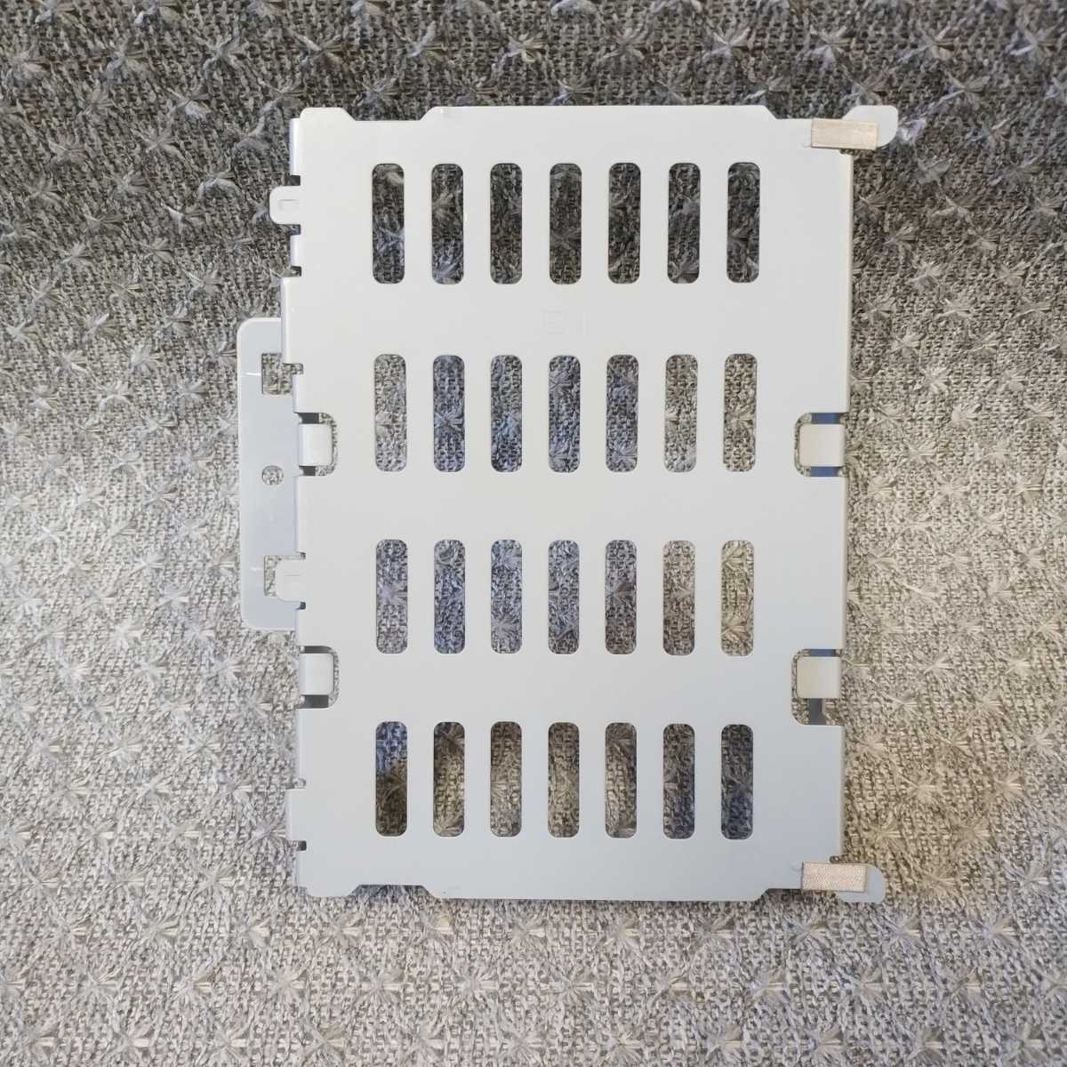 岐阜 即日発送 送料350円 ★ 富士通 ESPRIMO FH700/5AT 等用 HDDマウンタ 中古品 ★ Q491拍卖