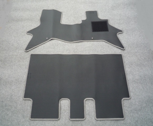 エブリィ ・エブリー DA17V/ DA17W フロアマット (ゴム・ラバー)新品 ☆選べるカラー3色☆ J/-rg拍卖